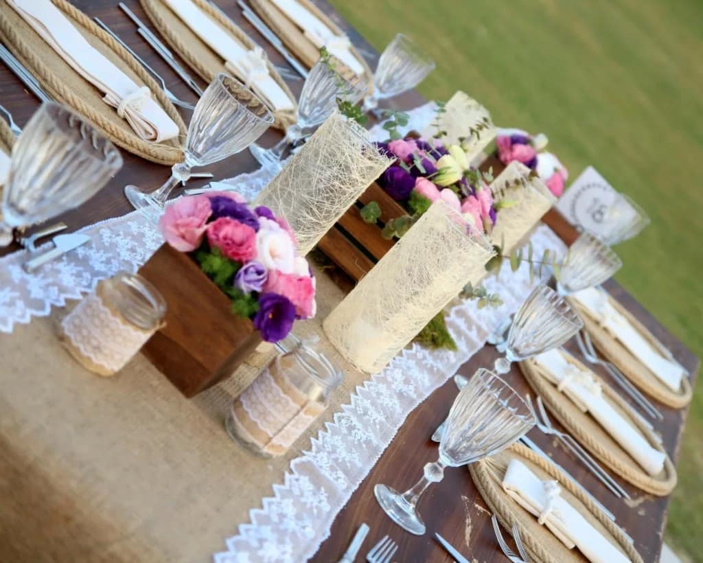Luxury-wedding-decor-bodrum-dugun-organizasyon-bodrum-wedding-event-izmir-dugun-organizasyonu-slider-susleme-dekorasyon-wedding-bodrum-wedding-cesme-dugun-organizasyonu-alacati-dugun-dekor-susleme-dugun-catering-fotograf-kosesi-hatira-kosesi-rustik-konsept-dugunler