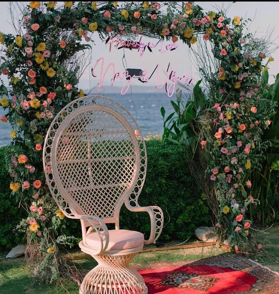 Luxury-wedding-decor-bodrum-dugun-organizasyon-bodrum-wedding-event-izmir-dugun-organizasyonu-slider-susleme-dekorasyon-wedding-bodrum-wedding-cesme-dugun-organizasyonu-alacati-dugun-dekor-susleme-dugun-catering-fotograf-kosesi-hatira-kosesi-rustik-konsept-dugunler