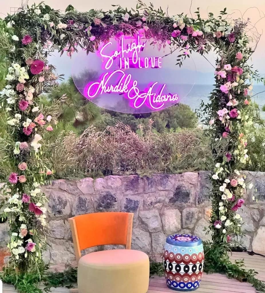 Luxury-wedding-decor-bodrum-dugun-organizasyon-bodrum-wedding-event-izmir-dugun-organizasyonu-slider-susleme-dekorasyon-wedding-bodrum-wedding-cesme-dugun-organizasyonu-alacati-dugun-dekor-susleme-dugun-catering-fotograf-kosesi-hatira-kosesi-rustik-konsept-dugunler