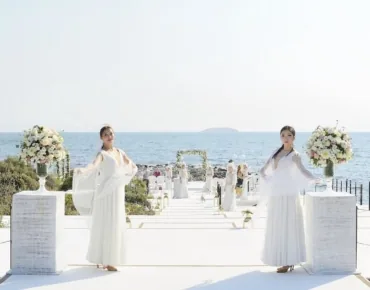 Luxury-wedding-decor-bodrum-dugun-organizasyon-bodrum-wedding-event-izmir-dugun-organizasyonu-slider-susleme-dekorasyon-wedding-bodrum-wedding-cesme-dugun-organizasyonu-alacati-dugun-dekor-susleme-dugun-catering-fotograf-kosesi-hatira-kosesi-rustik-konsept-dugunler