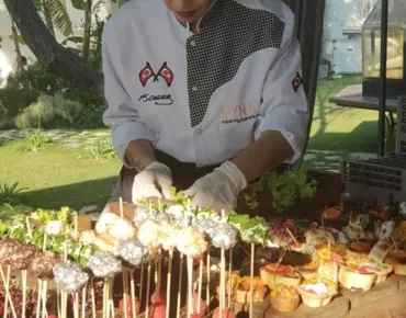kokteyl-izmir-catering-organizasyon-acilis-kurumsal-siyah-strec-giydirme-bistro-giydirme-acilis-lansman-temel-atma-kokteyl-kutlama-organizasyonlari-ceromany-trio-konsept-izmir-organizasyon-firmasi-izmir-catering-firmasi-acik-bufe-kokteyl-atistirmaliklar-bbq-coffe-break-servis-hizmet-sunum-hijyen-dekor-kokteyl-izmir-catering-organizasyon-acilis-kurumsal-cadir-isitma-hizmeti-bodrum-catering-hizmeti-kurumsal-caterng-bodrum-kokteyl-etkinlikleri-bodrum-dugun-catering