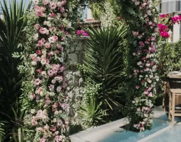 dekor-susleme-canli-cicek-dekorlu-tag-melek-kanadi-tag-tullu-tag-neon-yazilar-izmir-organizasyon-firmasi-izmir-catering-firmasi-bodrum-organizasyon-bodrum-dugu-organizasyon-firmasi-kusadasi-organizasyon-firmasi-dikili-organizasyon-firmasi-cesme-organizasyon-firmasi-alacati-organizasyon-firmasi-wedding-nikah-nisan-organizasyonu-rustik-konsept-wedding-susleme-bahcede-nisan-dugun-isteme-nikah-organizasyonu