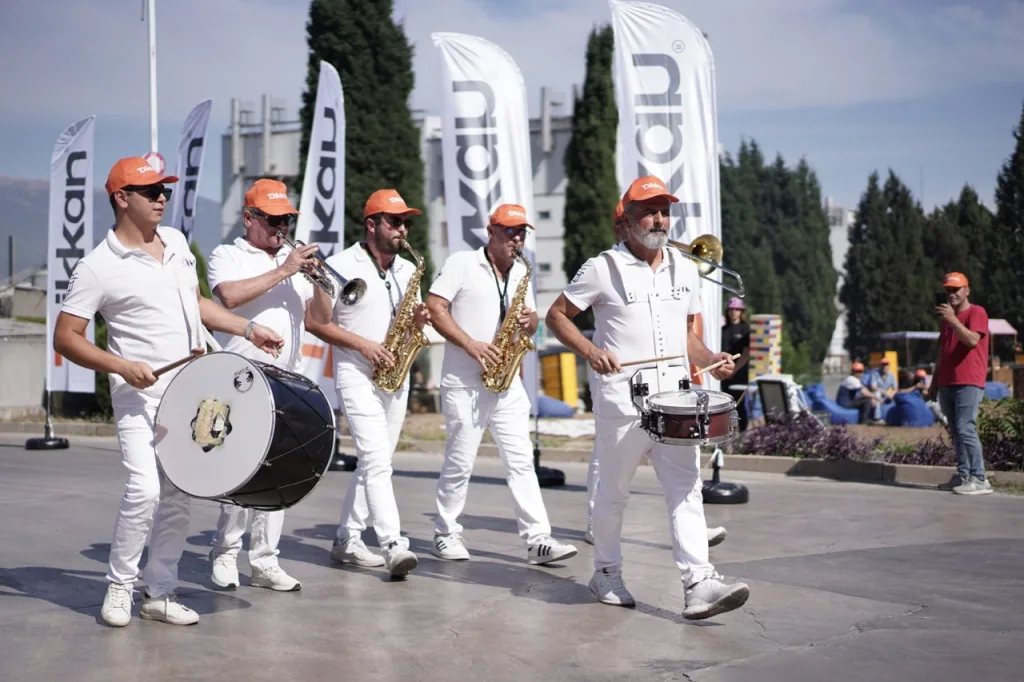 Buyuk DIKKAN GROUP3 1024x682